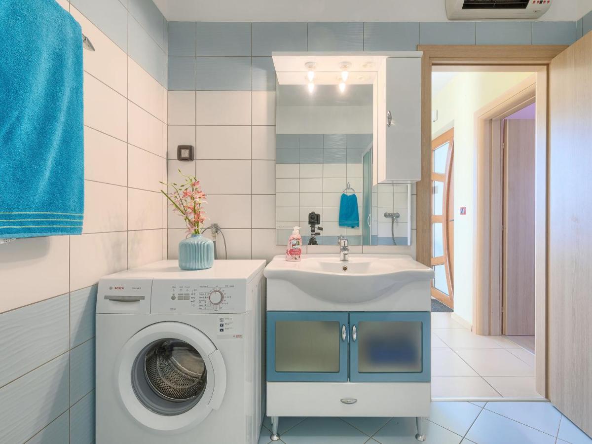 Linden Tree By Interhome Holiday home