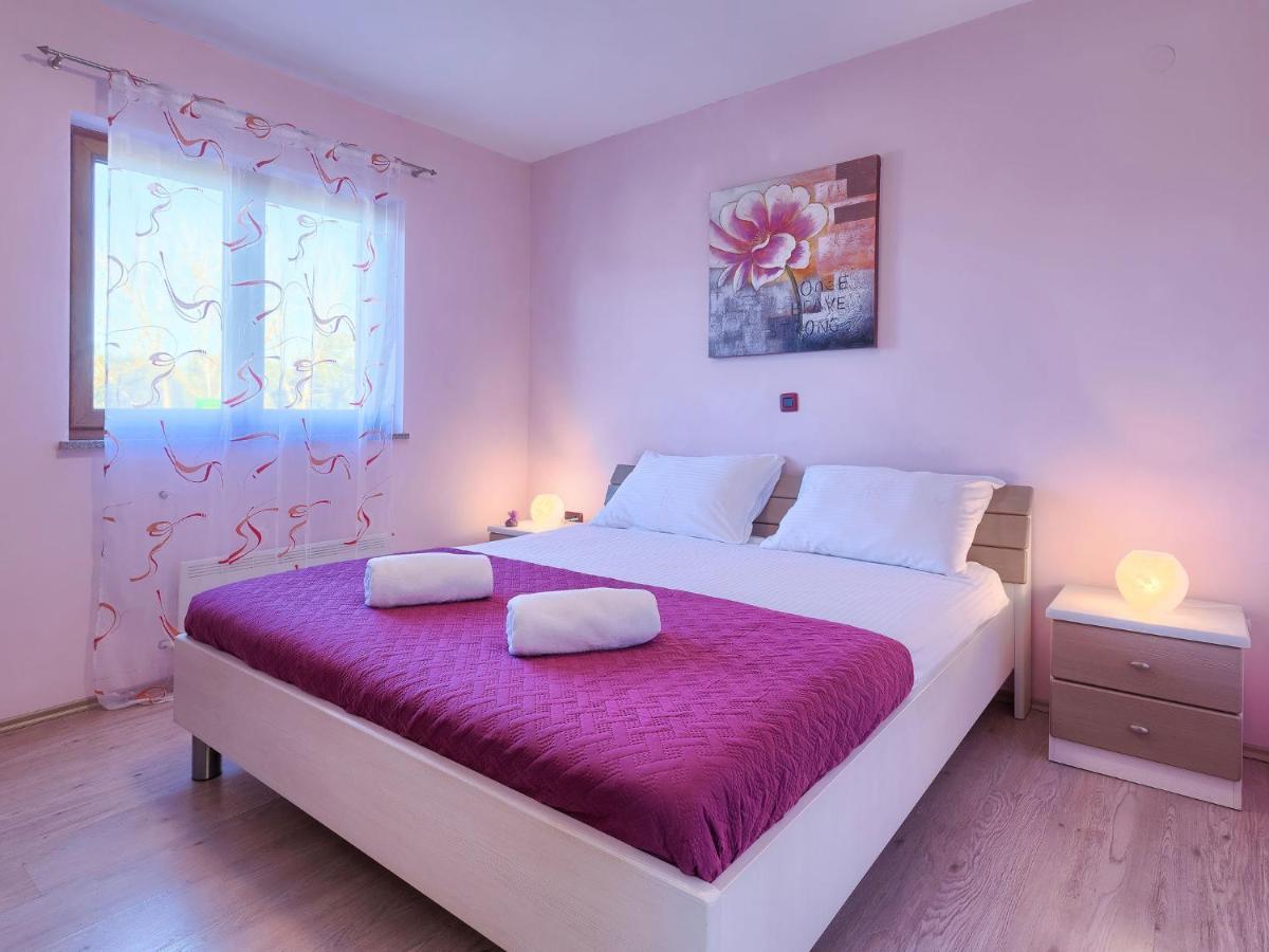 Holiday home Linden Tree By Interhome Pula